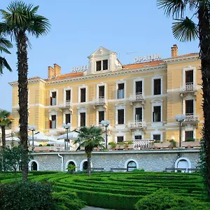 https://opatija-hotel.in-istria.net
